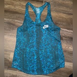 Nike tank